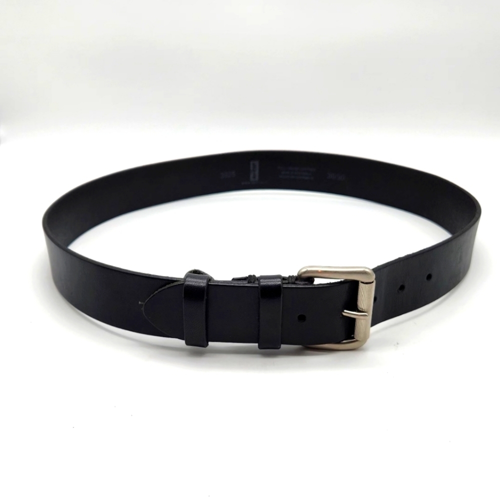 Levis Black Genuine Leather Belt Mens 36/90 Silver Tone Buckle - Good Condition